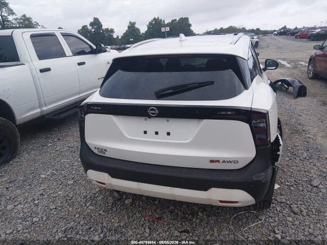 2025 NISSAN KICKS SR INTELLIGENT AWD 16