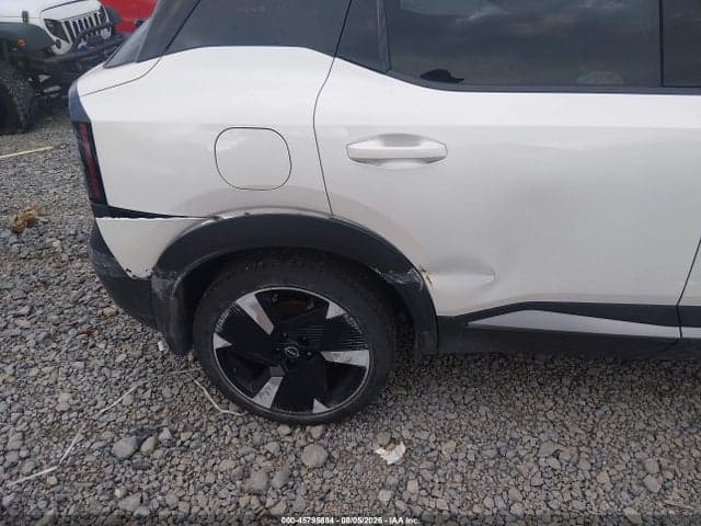 2025 NISSAN KICKS SR INTELLIGENT AWD 17