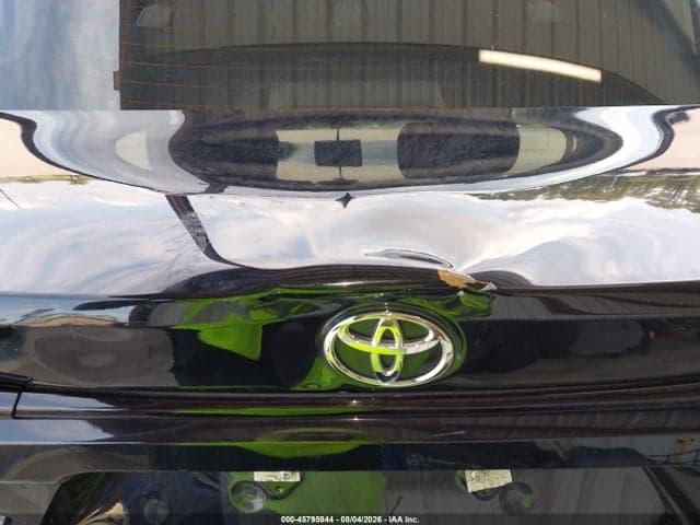 2025 TOYOTA COROLLA LE 21