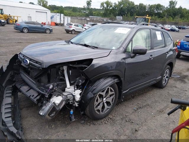 2024 SUBARU FORESTER PREMIUM 2