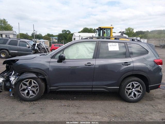 2024 SUBARU FORESTER PREMIUM 14