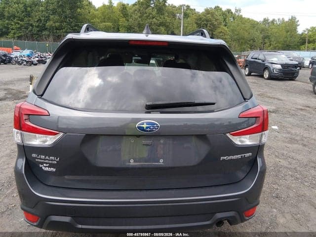 2024 SUBARU FORESTER PREMIUM 16