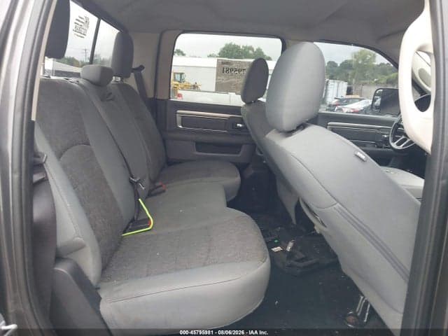 2017 RAM 1500 BIG HORN 4X4 5'7 BOX 8