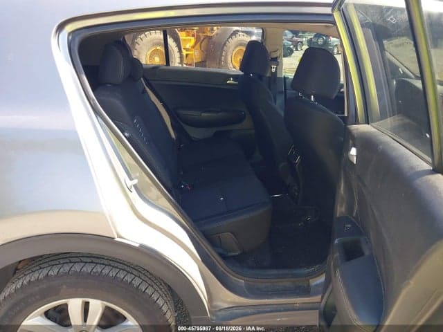 2018 KIA SPORTAGE LX 8