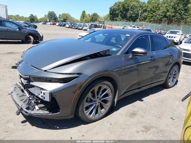 2023 TOYOTA CROWN LIMITED 2