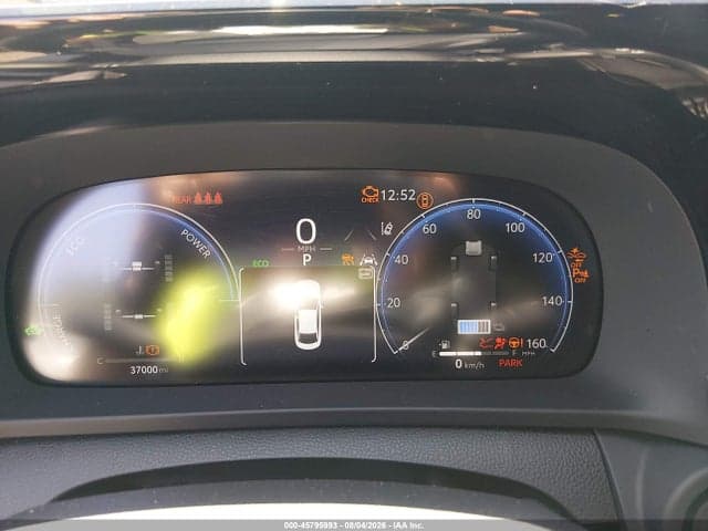 2023 TOYOTA CROWN LIMITED 7