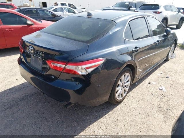 2019 TOYOTA CAMRY LE 4