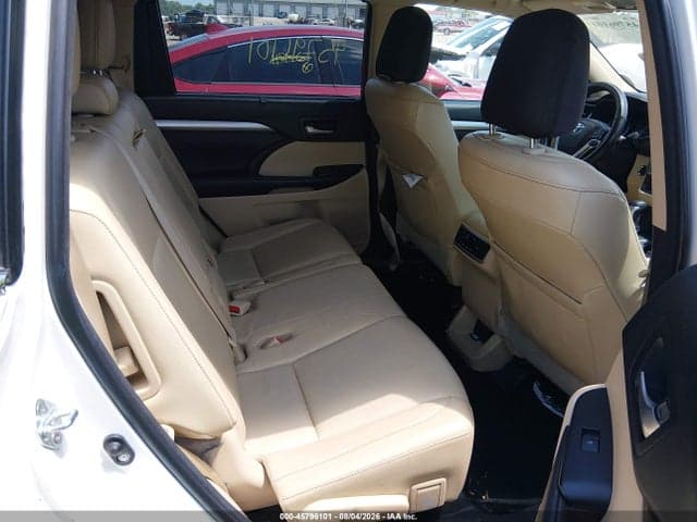 2018 TOYOTA HIGHLANDER XLE 8