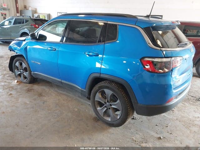 2022 JEEP COMPASS LATITUDE LUX 4X4 3