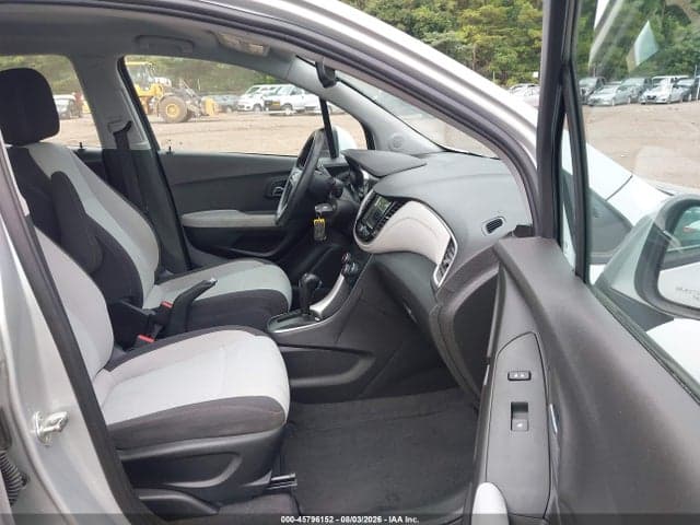 2019 CHEVROLET TRAX LS 5