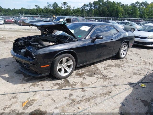 2018 DODGE CHALLENGER SXT 2
