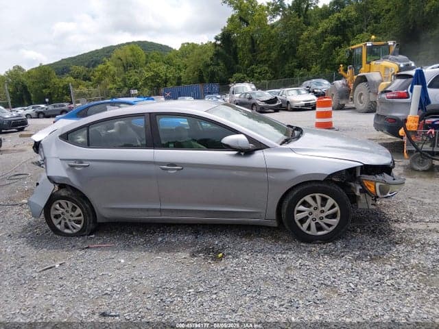 2017 HYUNDAI ELANTRA SE 12