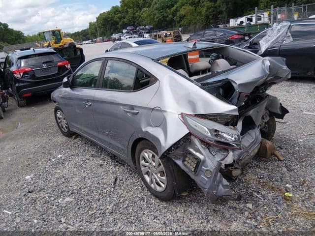 2017 HYUNDAI ELANTRA SE 3