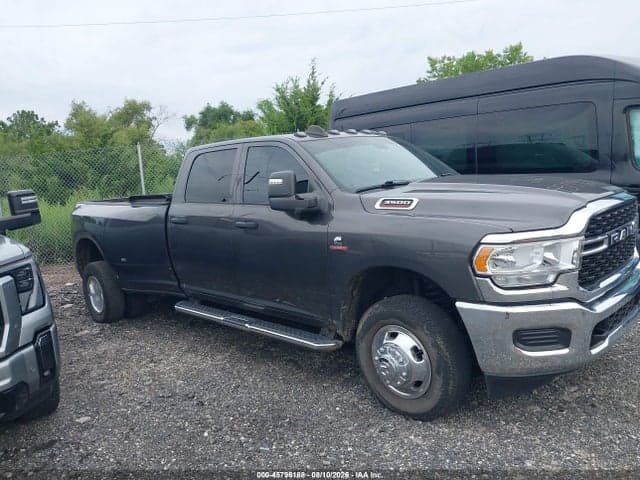 2023 RAM 3500 TRADESMAN 4X4 8' BOX 14