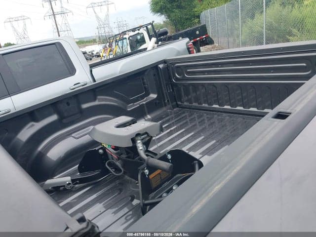 2023 RAM 3500 TRADESMAN 4X4 8' BOX 6