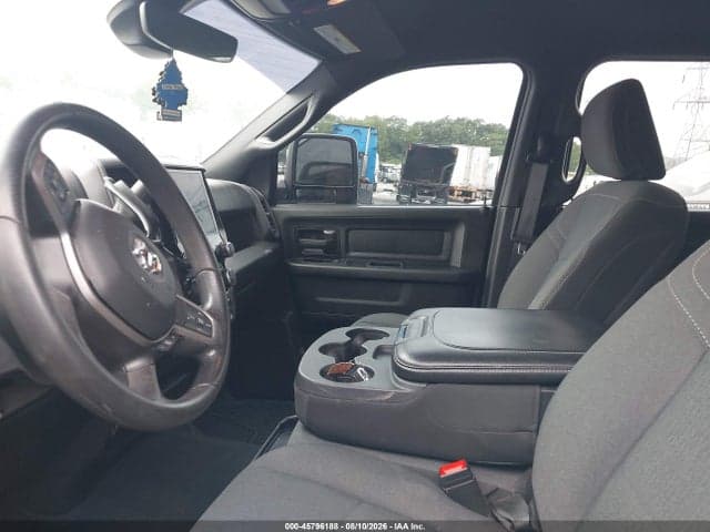 2023 RAM 3500 TRADESMAN 4X4 8' BOX 7
