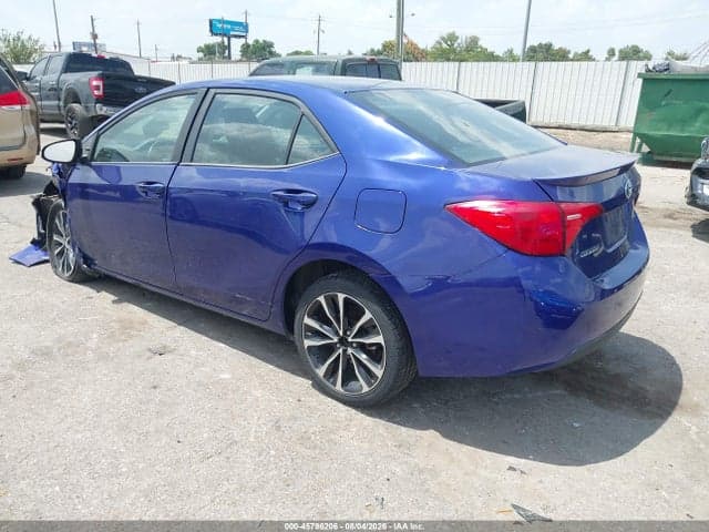2019 TOYOTA COROLLA SE 3
