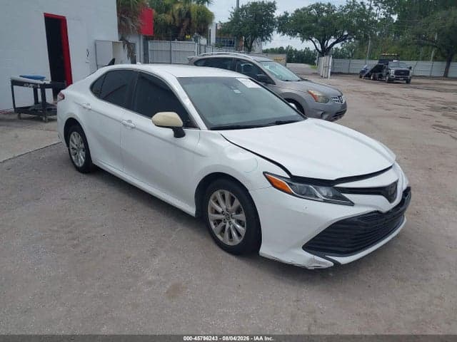 2020 TOYOTA CAMRY LE - 1