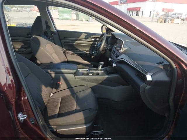 2025 NISSAN ALTIMA SV FWD 5