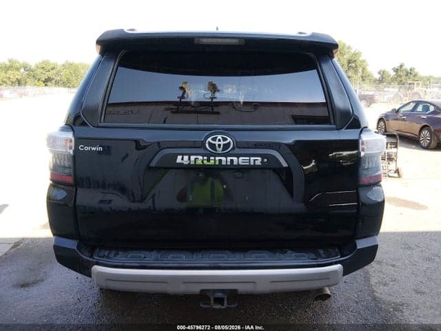 2018 TOYOTA 4RUNNER TRD OFF ROAD 17