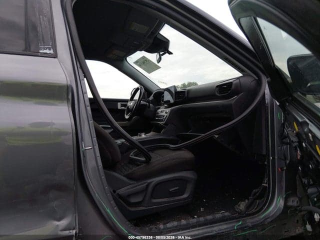 2021 FORD EXPLORER XLT 5