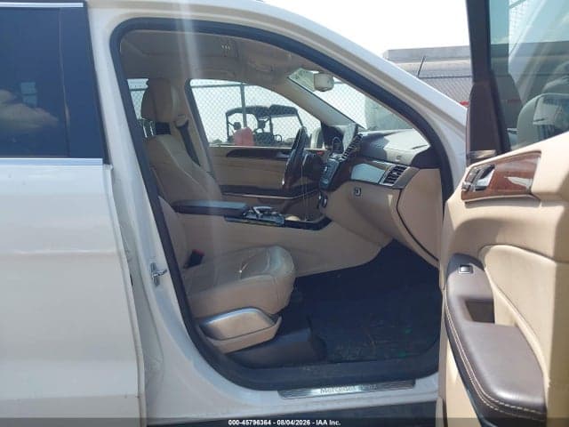 2017 MERCEDES-BENZ GLS 550 4MATIC 5