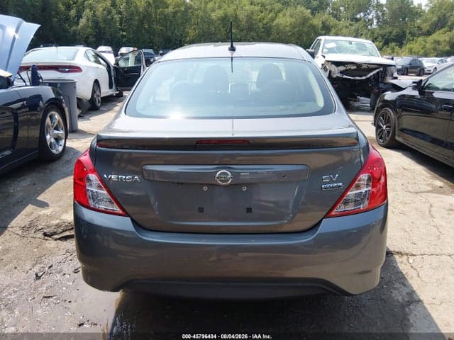 2019 NISSAN VERSA 1.6 SV 17
