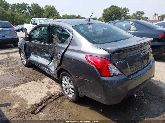 2019 NISSAN VERSA 1.6 SV 3