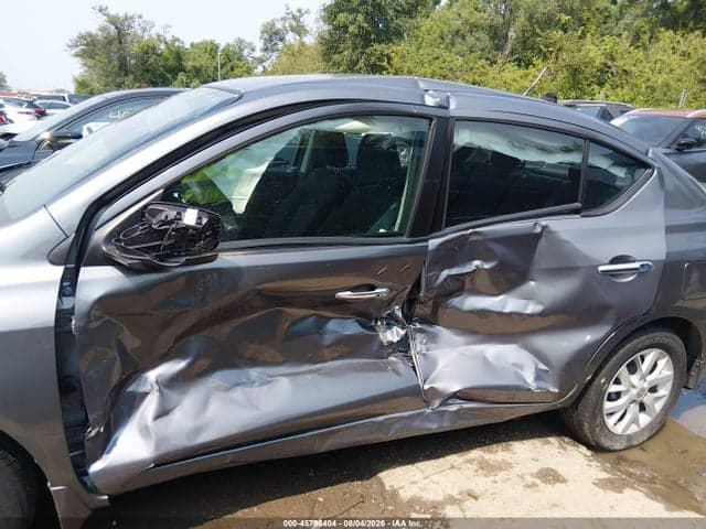2019 NISSAN VERSA 1.6 SV 6