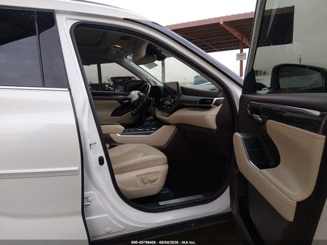 2020 TOYOTA HIGHLANDER HYBRID LIMITED 5