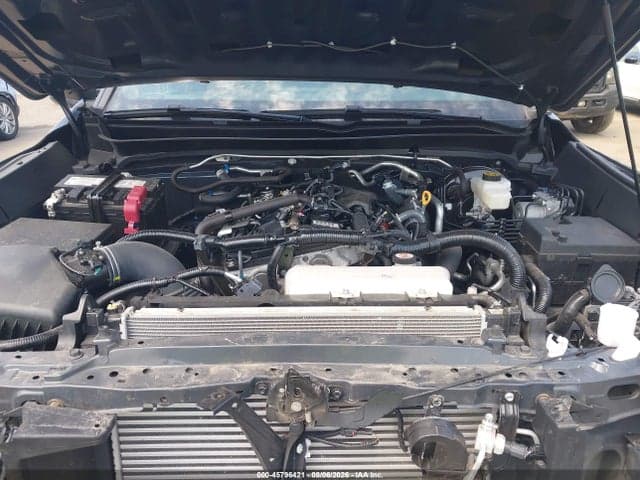 2024 TOYOTA TACOMA SR 10
