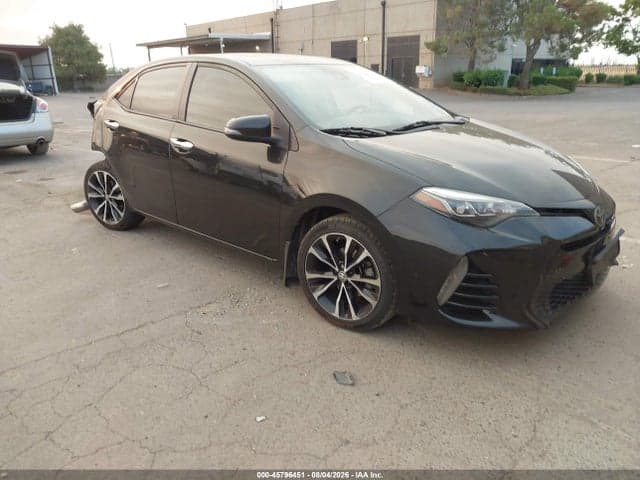 2018 TOYOTA COROLLA SE 1