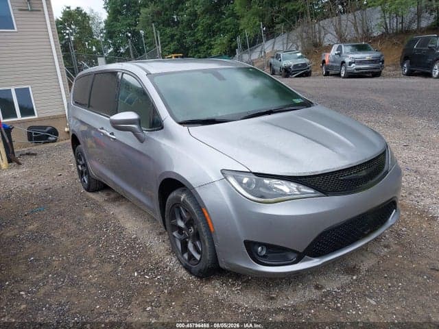 2019 CHRYSLER PACIFICA TOURING PLUS 1