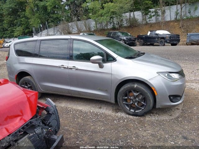 2019 CHRYSLER PACIFICA TOURING PLUS 13