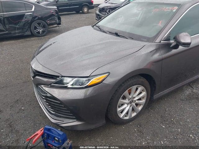 2020 TOYOTA CAMRY LE 6