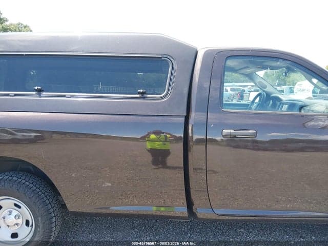 2017 RAM 1500 TRADESMAN 4X4 8' BOX 8