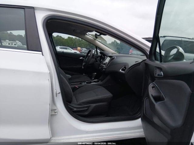 2018 CHEVROLET CRUZE LT AUTO 5