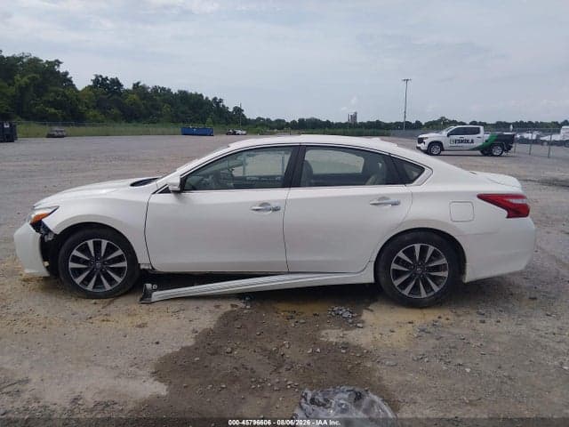 2017 NISSAN ALTIMA 2.5 SL 13