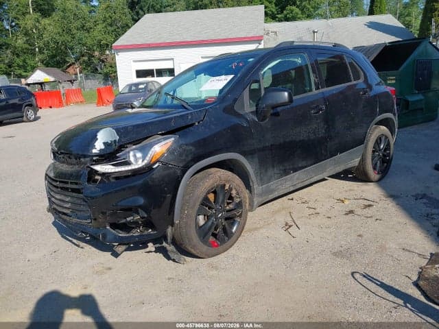 2020 CHEVROLET TRAX AWD LT 2