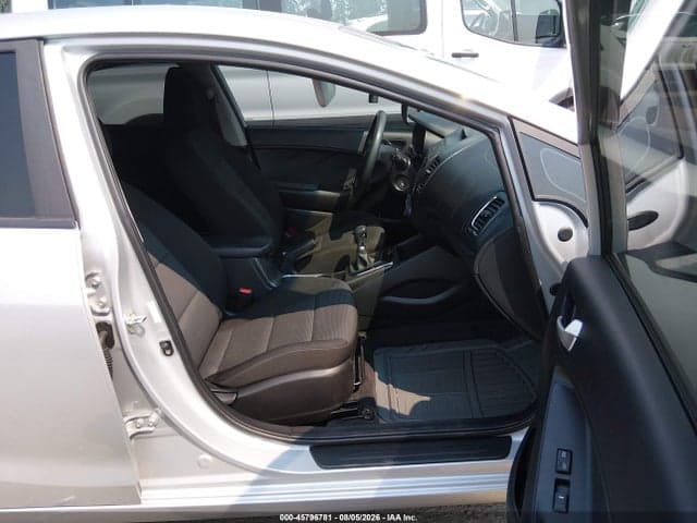 2018 KIA FORTE LX 5