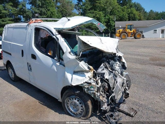 2017 CHEVROLET CITY EXPRESS 1LS 18