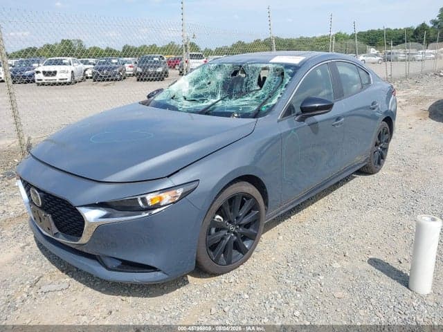 2022 MAZDA MAZDA3 CARBON EDITION 2