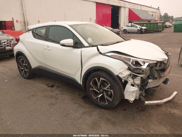2019 TOYOTA C-HR LE - 1