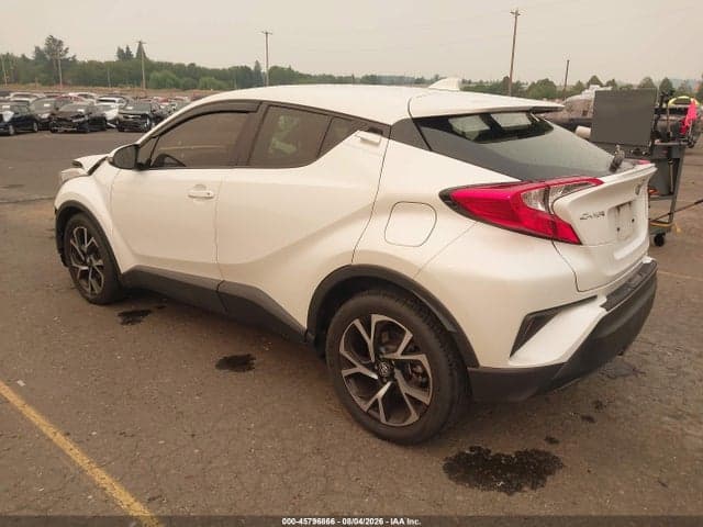 2019 TOYOTA C-HR LE 3