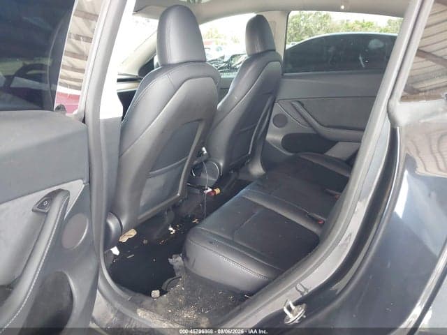 2025 TESLA MODEL Y LONG RANGE DUAL MOTOR REAR-WHEEL DRIVE 8