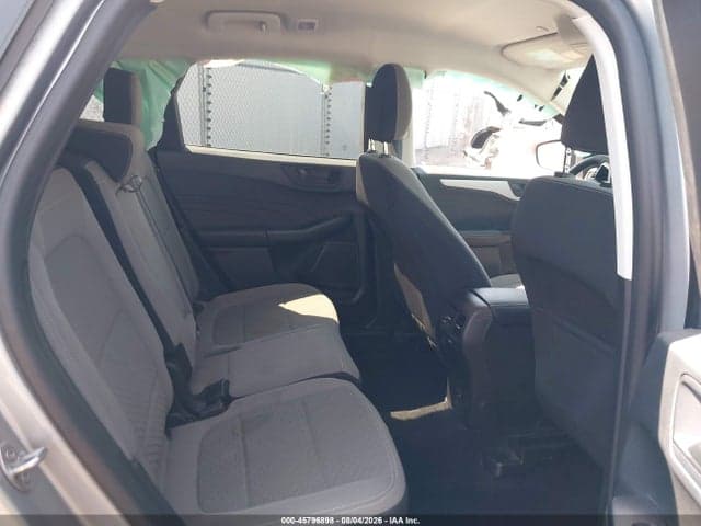2022 FORD ESCAPE SE 8