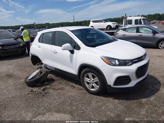 2020 CHEVROLET TRAX FWD LS - 1