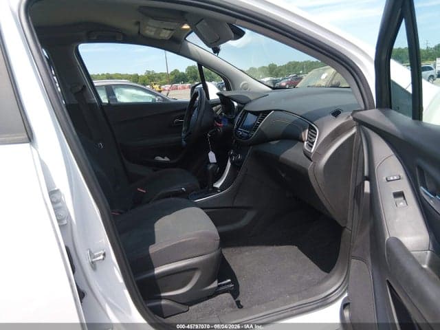 2020 CHEVROLET TRAX FWD LS 5