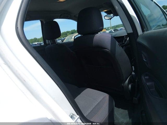 2020 CHEVROLET TRAX FWD LS 8