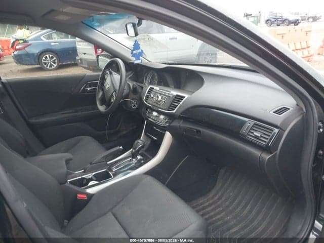 2017 HONDA ACCORD LX 5